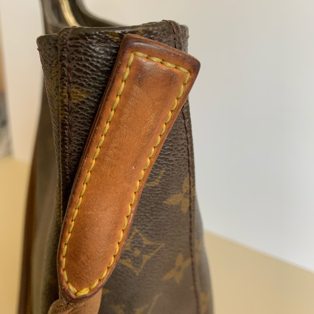 LOUIS VUITTON LOOPING CANVAS BAG - Picture 7 of 15